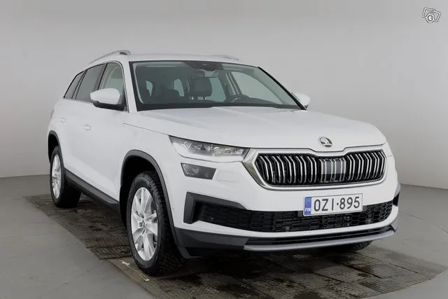 Skoda Kodiaq 1.5 TSI ACT Style DSG Autom. *7-paikkainen / Li Image 6