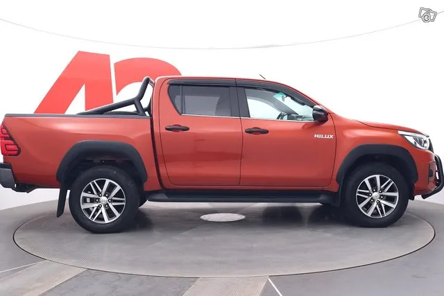 Toyota Hilux Double Cab 2,4 D-4D 150 4WD Premium Edition 2-p Image 6