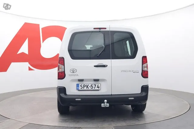 Toyota Proace Active L1 1,5D 130 Automaatti 4ov - Tästä käyttämätön auto heti ajoon Vastaava uusi 44000e. Image 4