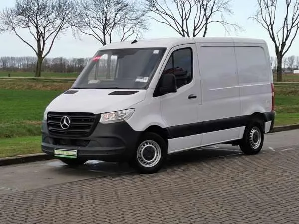 Mercedes-Benz Sprinter 314 L1H1 Airco MBUX Image 2