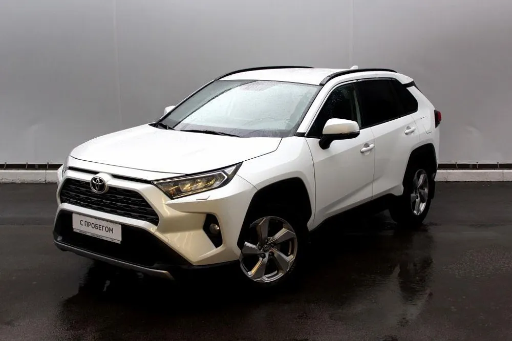 Toyota RAV4 Image 1