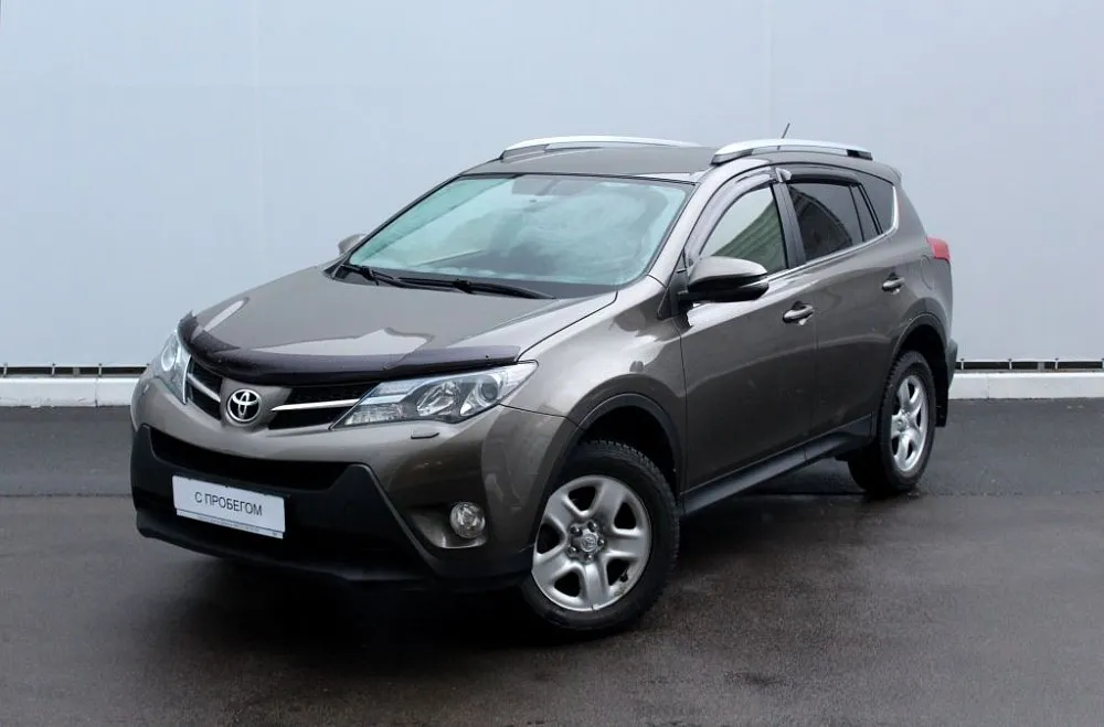 Toyota RAV4 Image 1